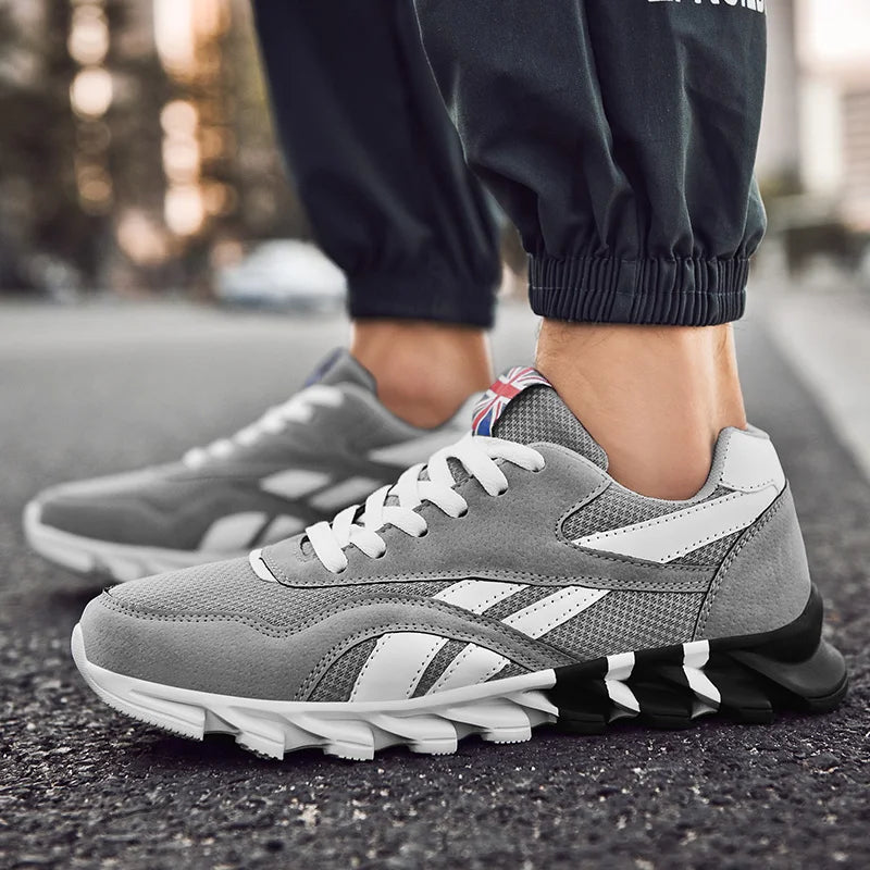 Resistant Cushioned Sneakers