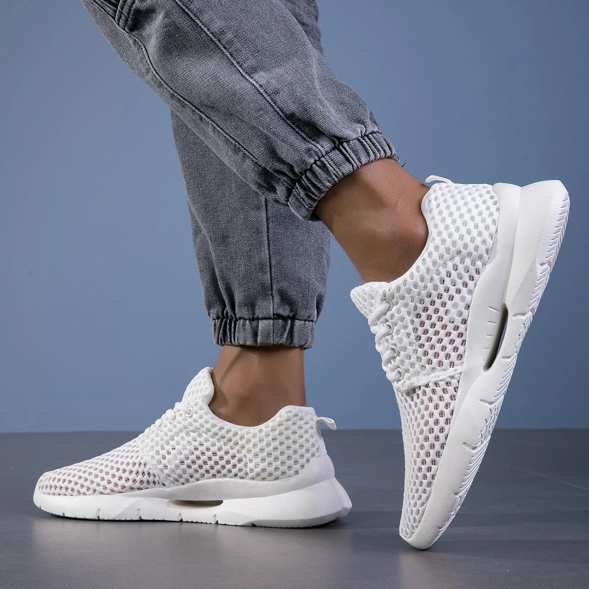 Lightweight Summer Casual Sneakers