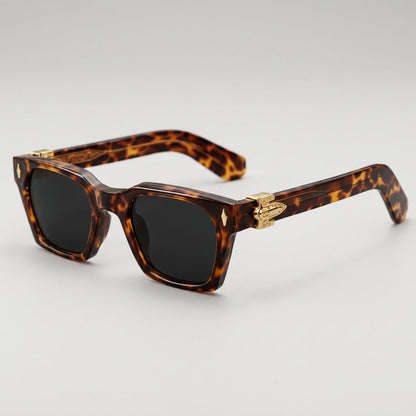 Vintage Gold Carved Eyewear