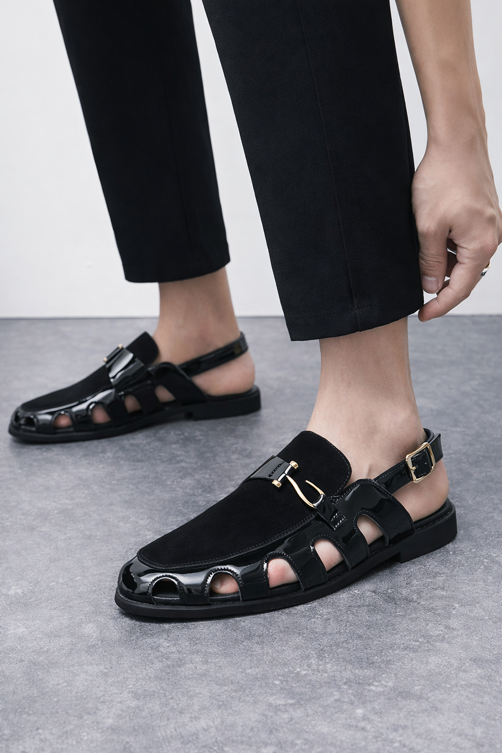Casual Buckle Low Heel Shoes