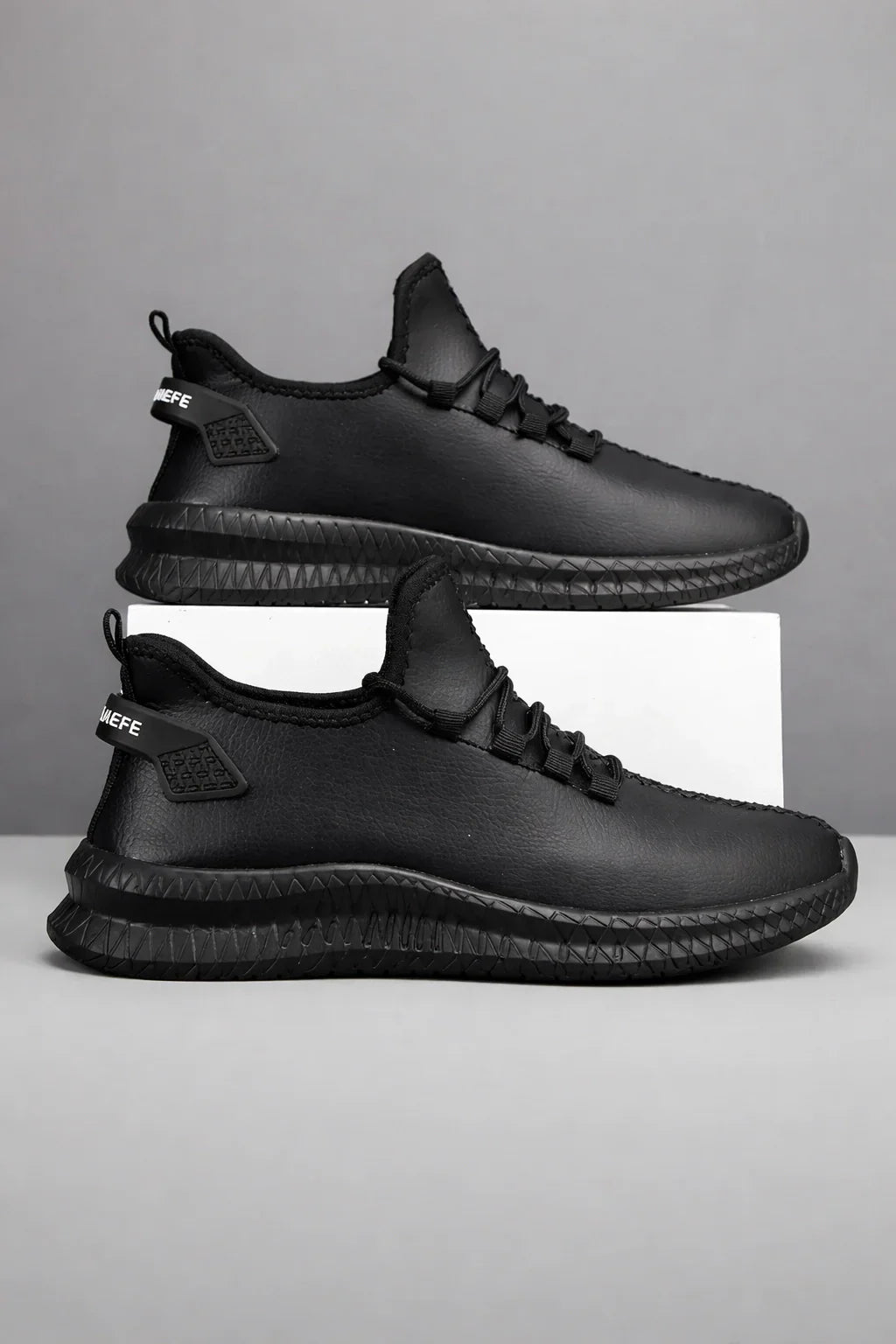 ElevateFlex Casual Sneakers