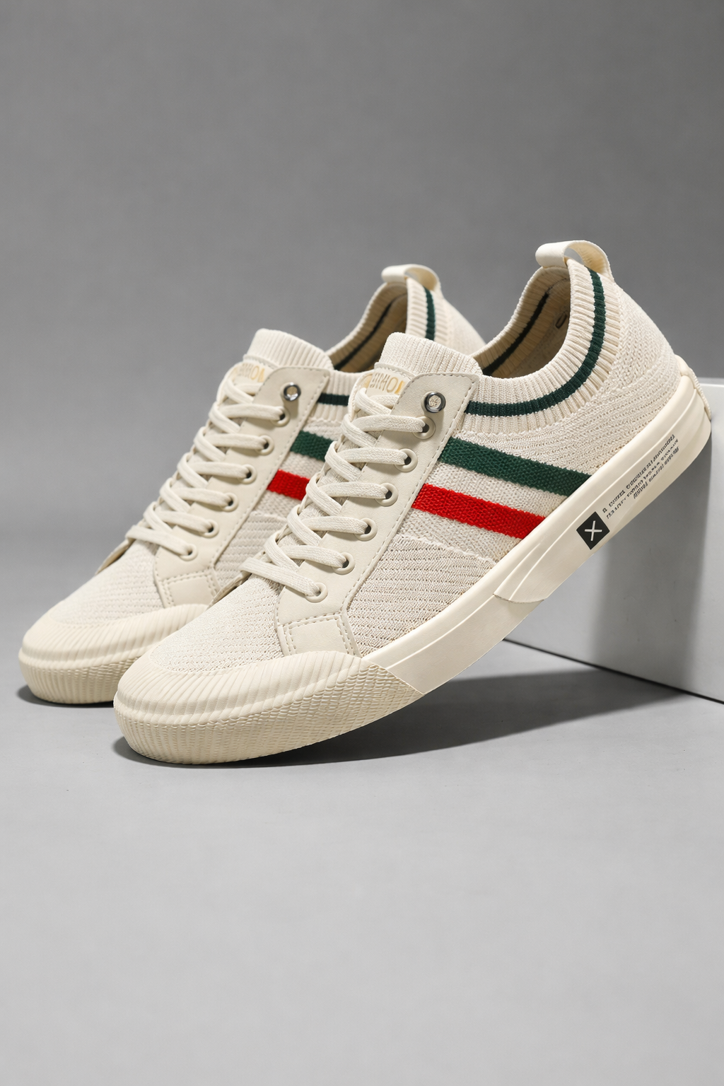 Breathable Mesh Casual Sneakers