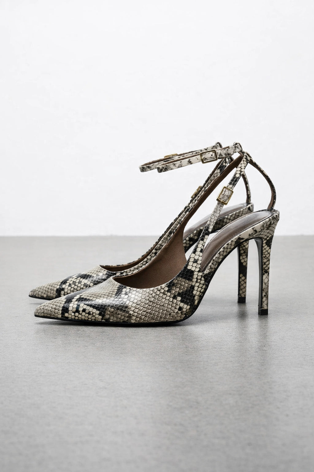Serpentina Stiletto Heels