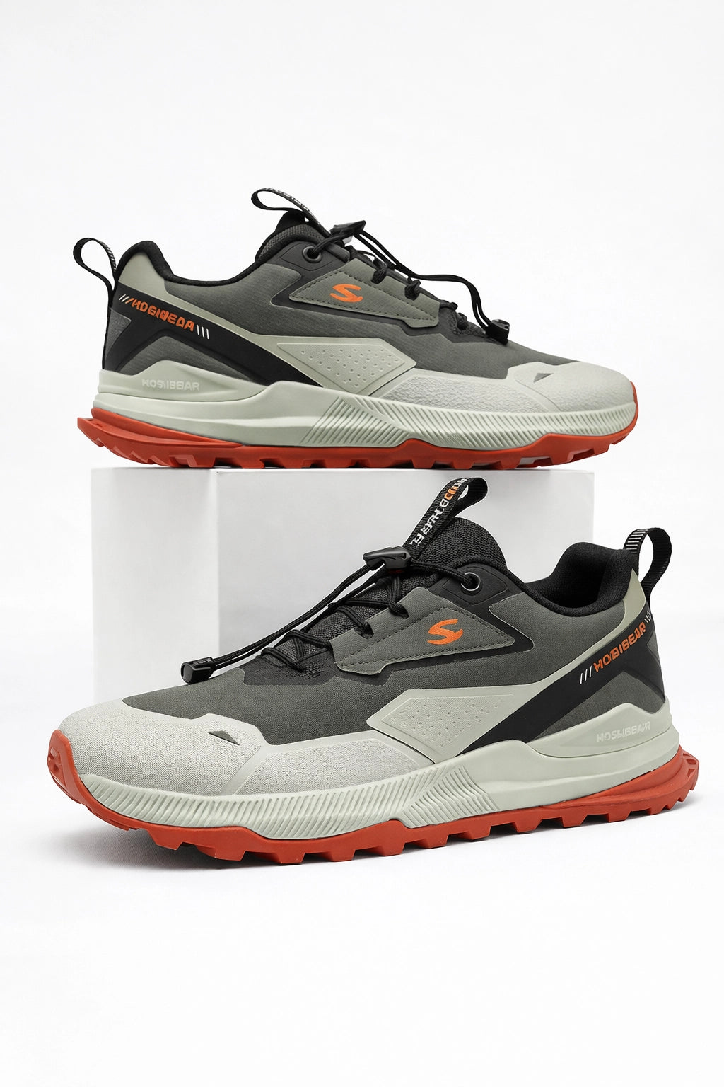 TrailFlex Elastic Sneakers