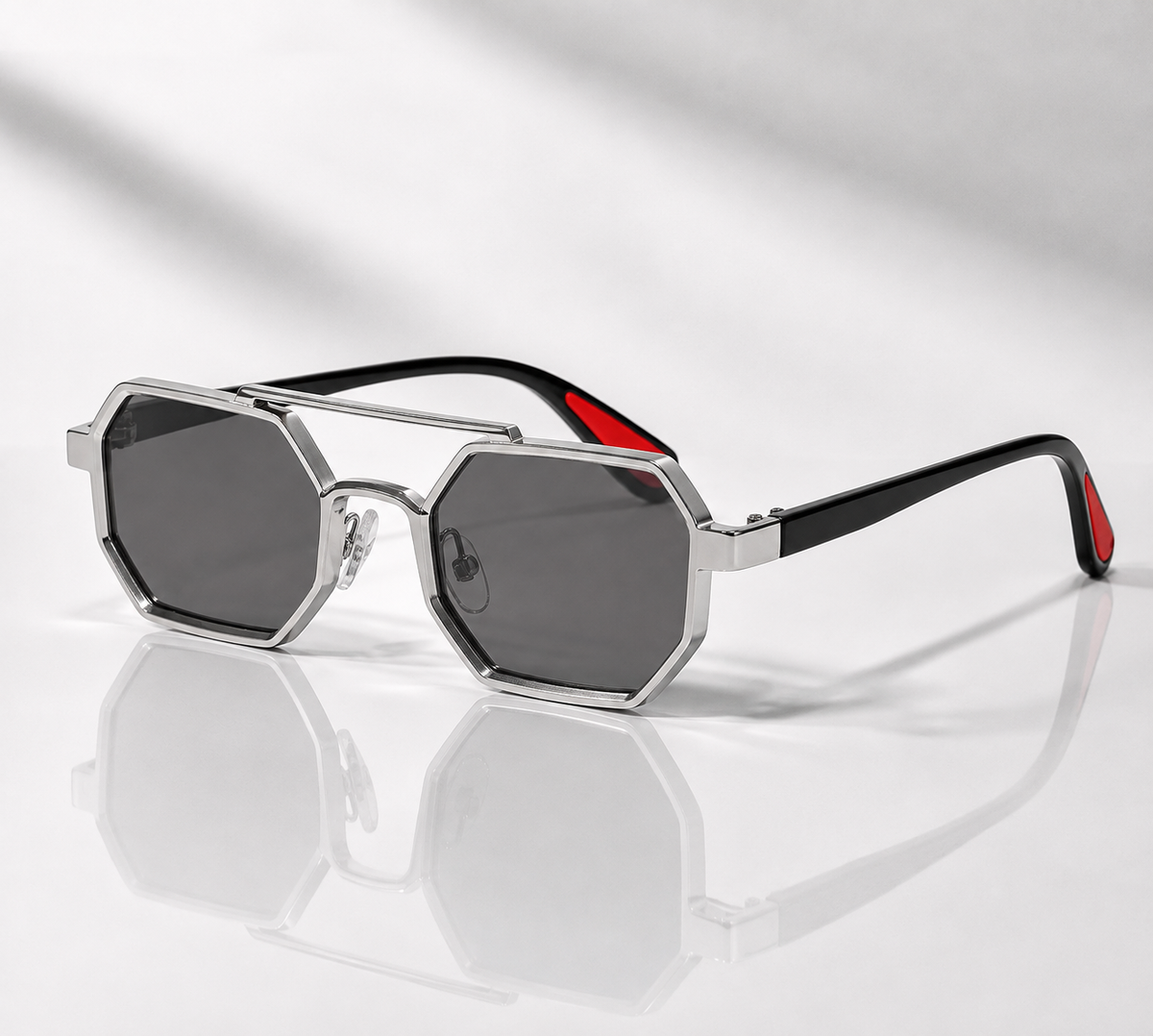 Metal Frame Driving Shades