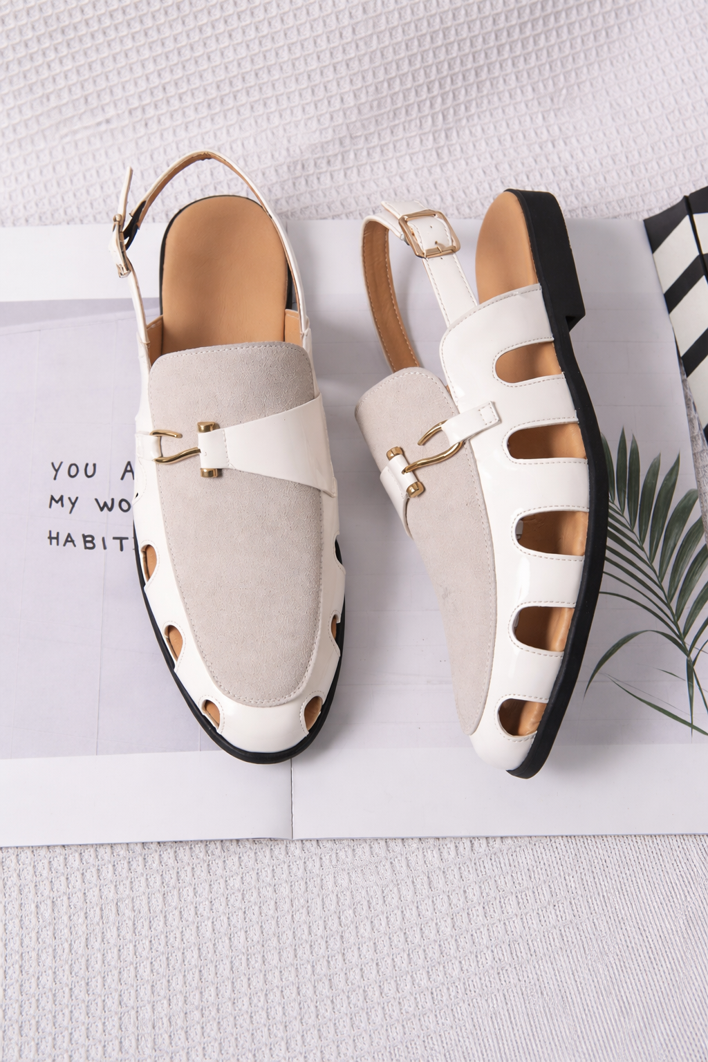 Casual Buckle Low Heel Shoes