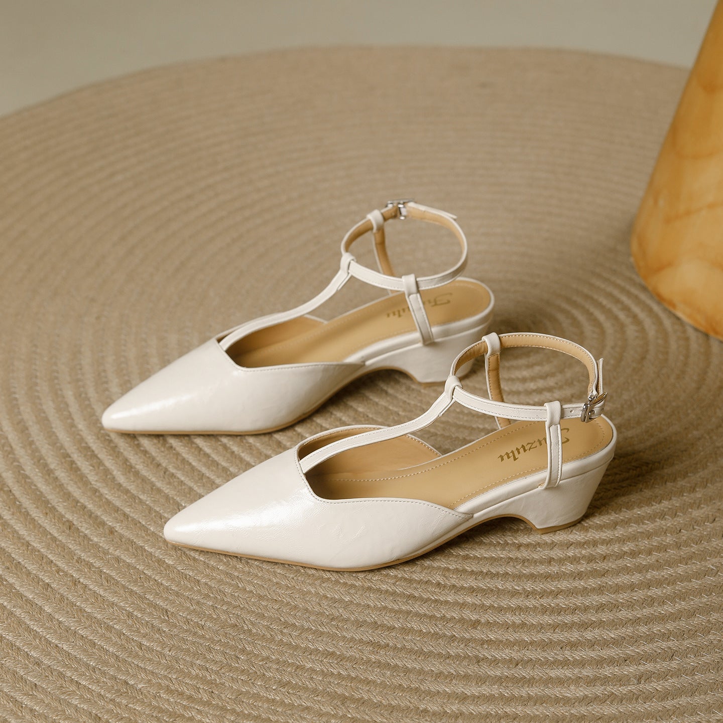 Women's Retro T-Strap Sandals