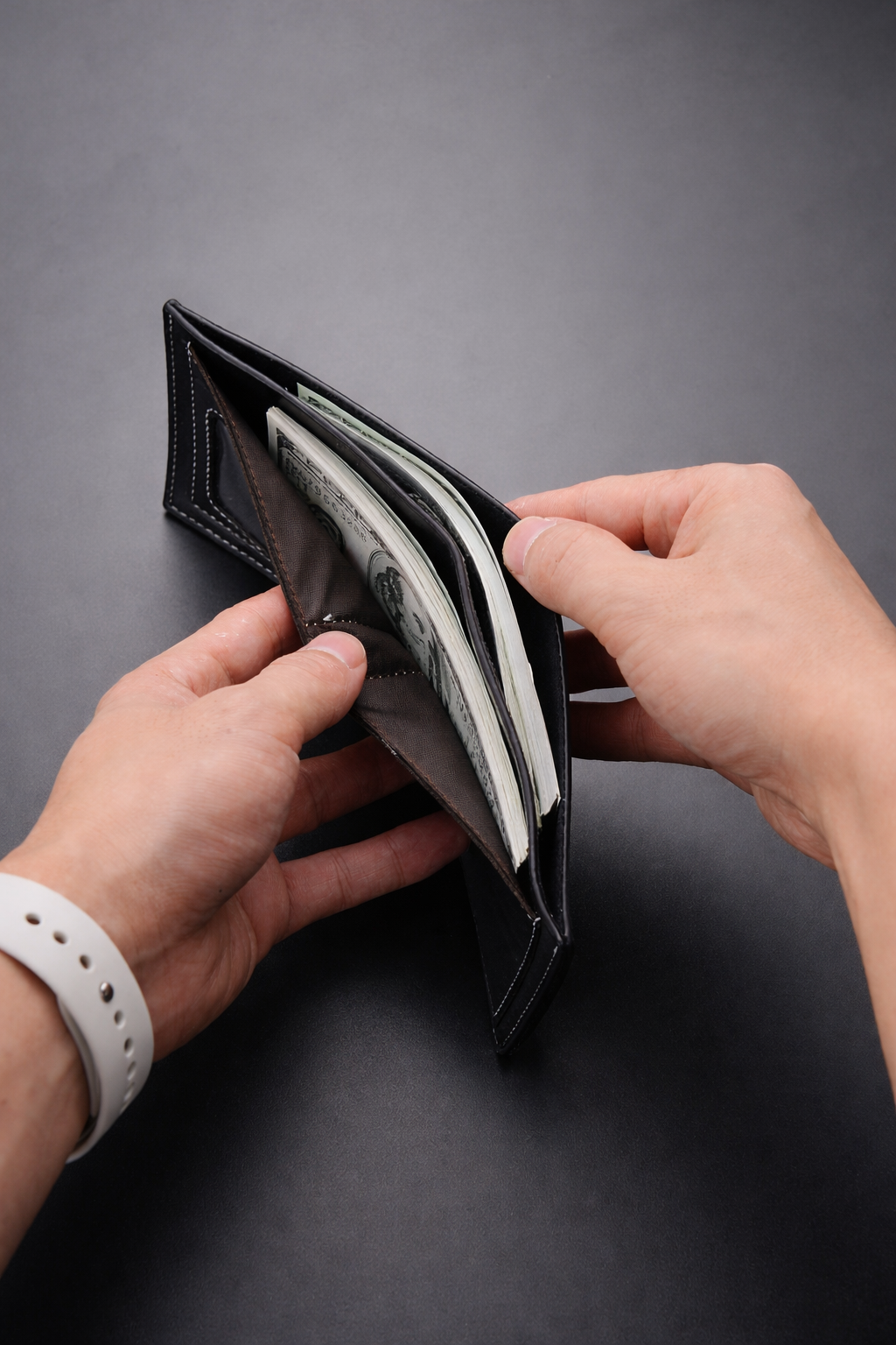 Slim PU Folding Leather Wallet