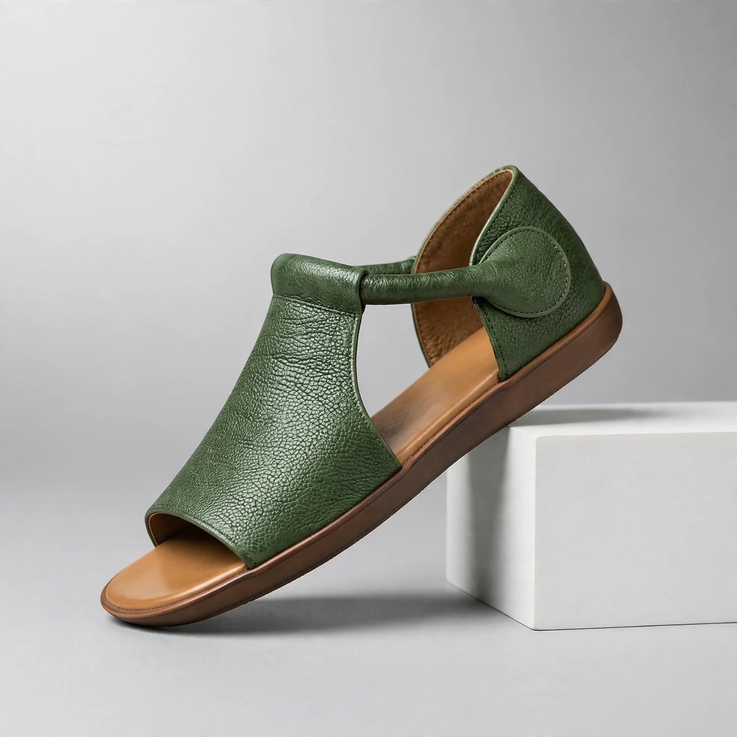 Women's Vintage Flat Sandals