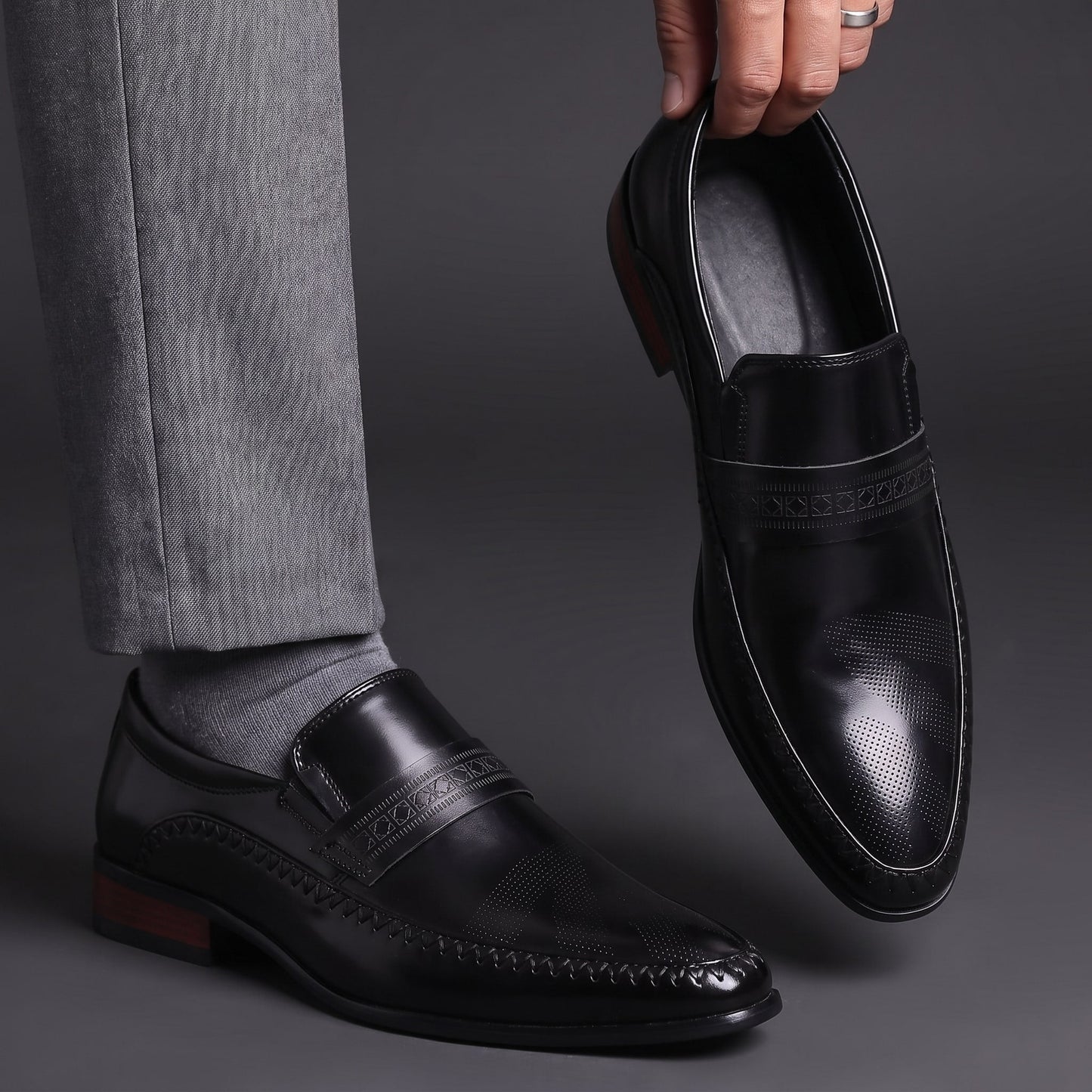 Pointed Toe Leather Shoes