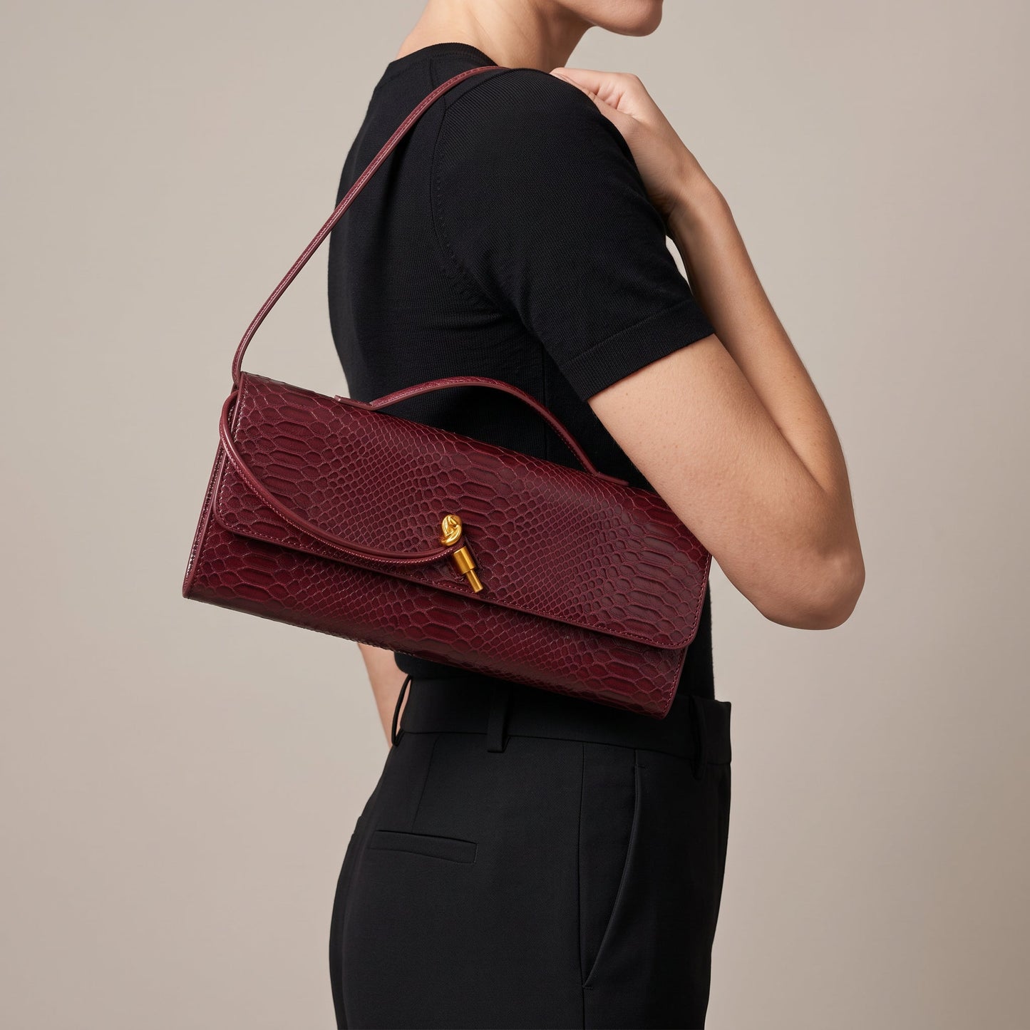 Women’s Elegant Clutch Bag