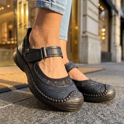 Durable Round Toe Moccasins