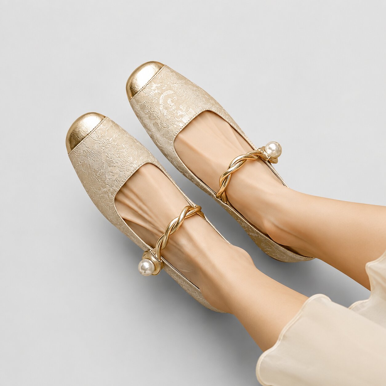Shallow Mouth Designer Flats